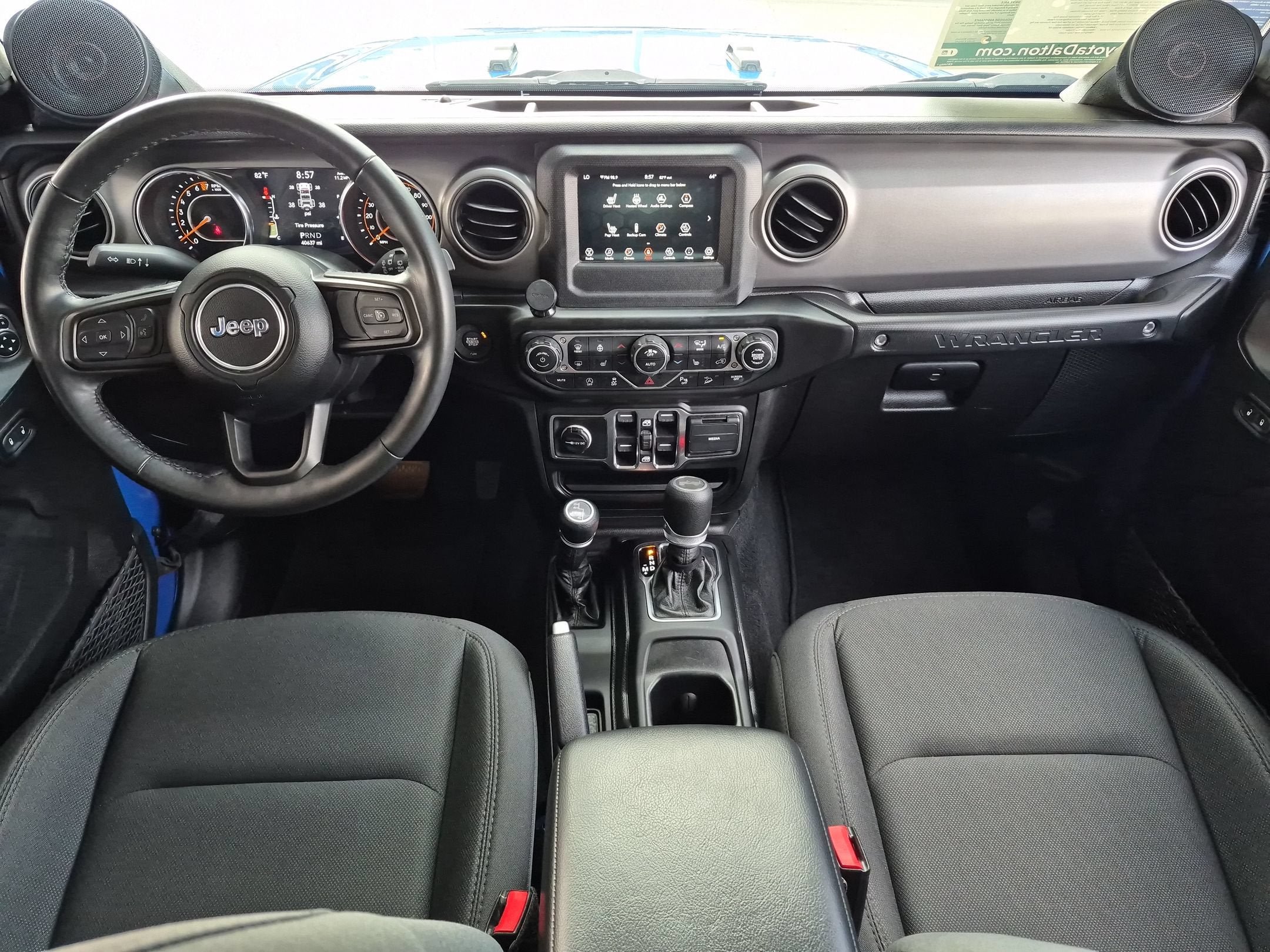 Used 2021 Jeep Wrangler Unlimited Sport AWD/4WD image 12