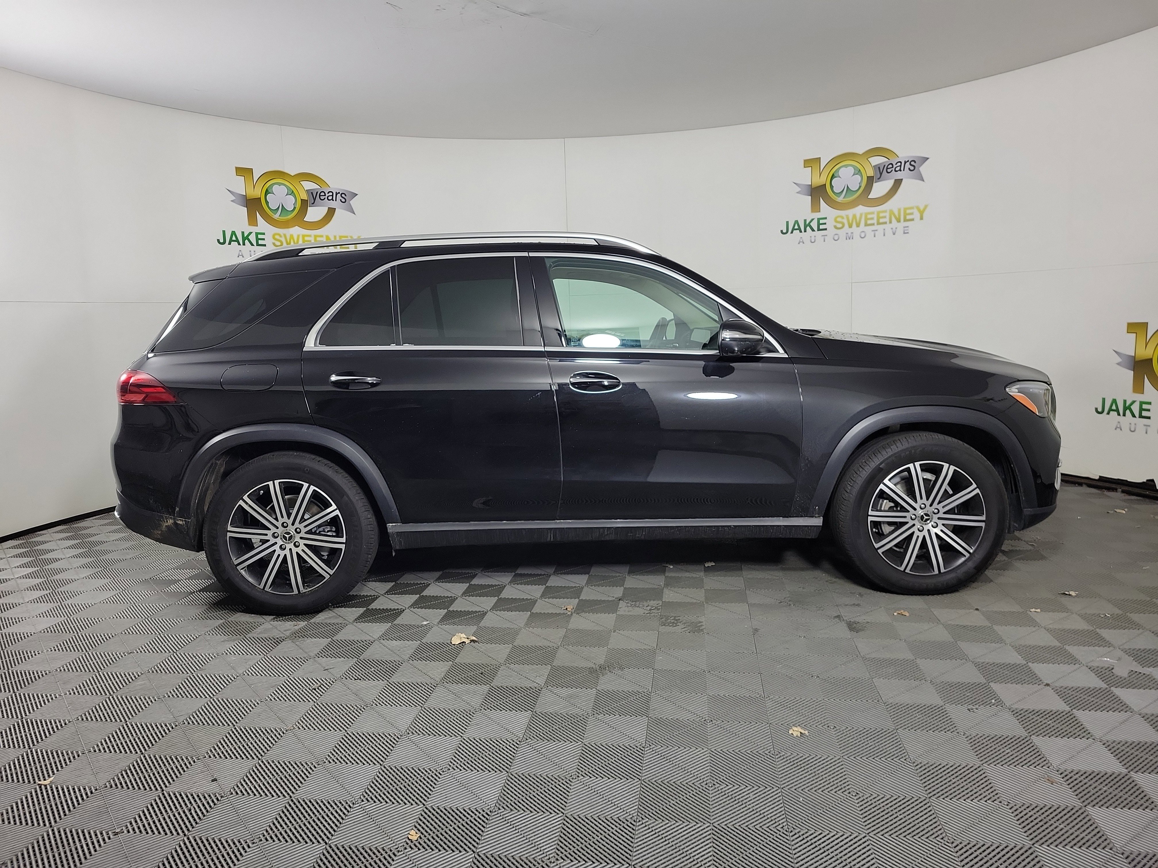 Used 2024 Mercedes-Benz GLE 350 4MATIC image 4