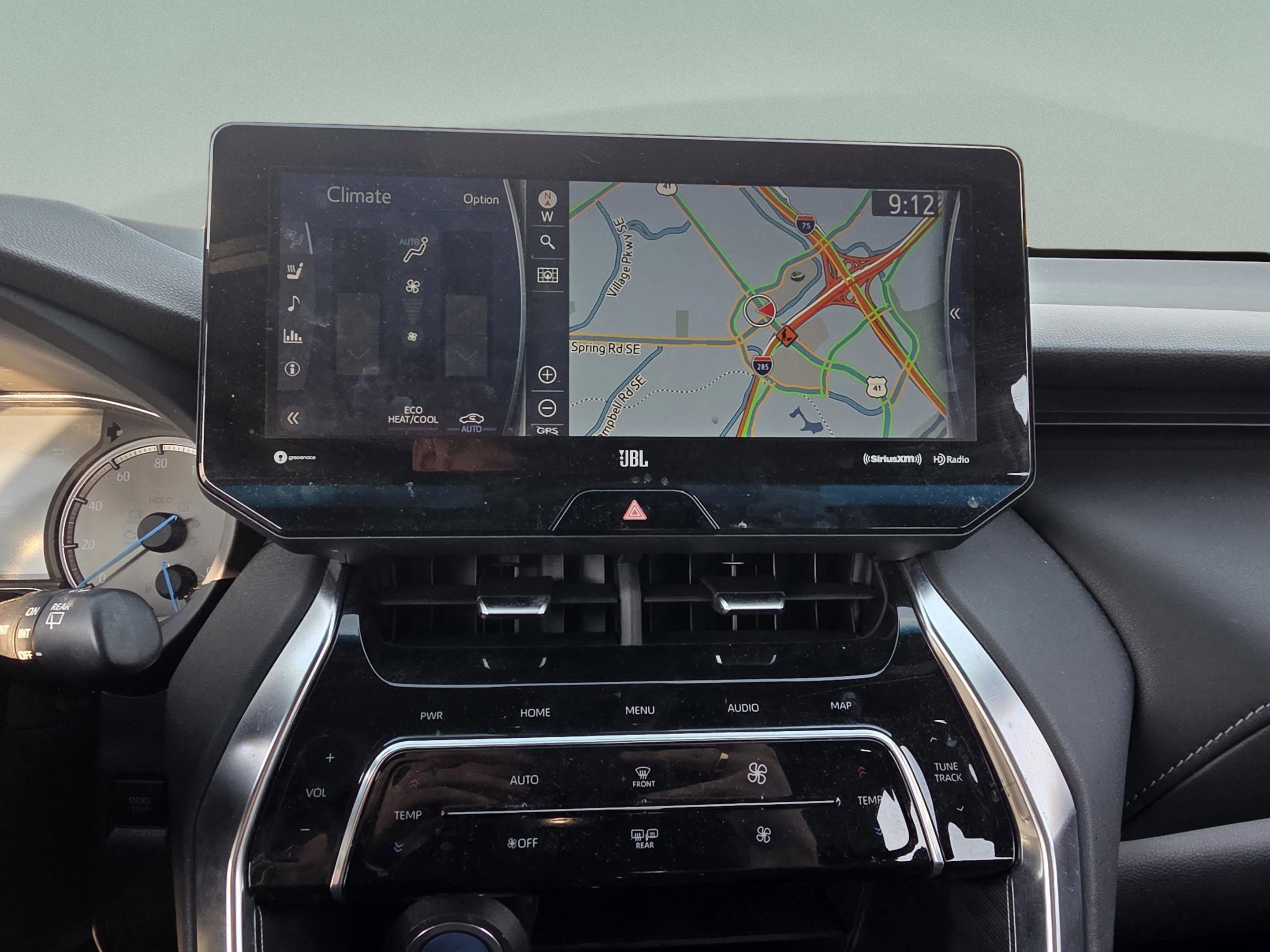 Used 2021 Toyota Venza XLE w/ Softex Package image 16