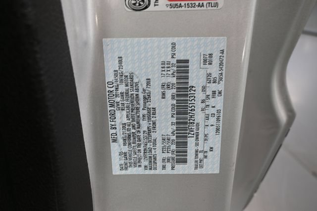 Used 2006 Ford Mustang GT RWD image 35