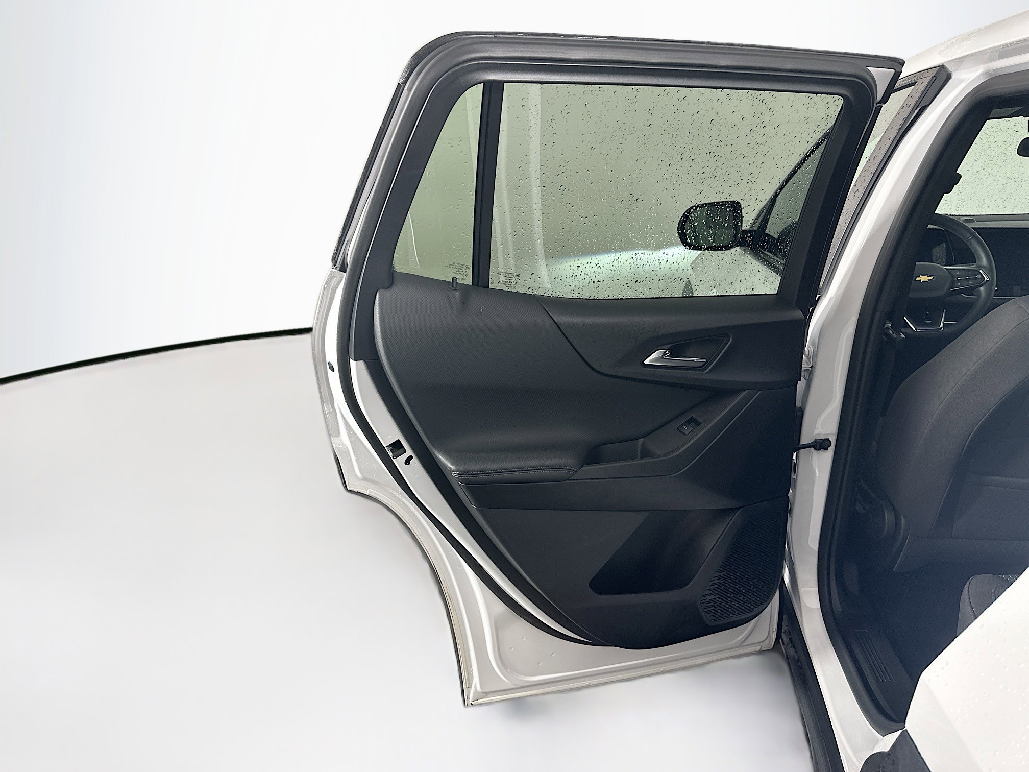 Used 2025 Chevrolet Equinox LT image 26