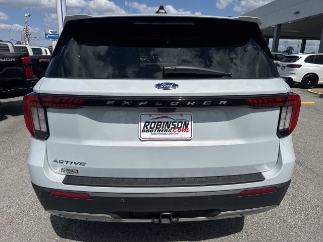 New 2026 Ford Explorer Active w/ Active Comfort Package RWD image 6