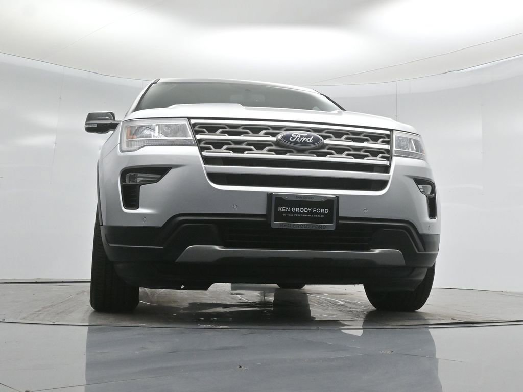Certified 2018 Ford Explorer XLT w/ Equipment Group 202A image 46