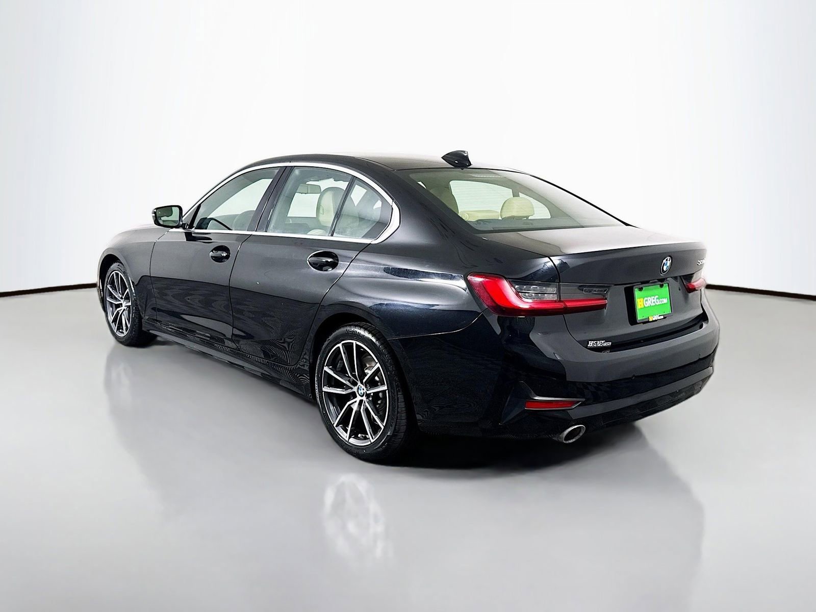 Used 2020 BMW 330i Sedan w/ Convenience Package RWD image 5