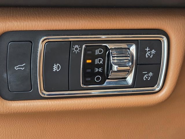 Used 2023 Lincoln Aviator Black Label w/ Dynamic Handling Package AWD/4WD image 19