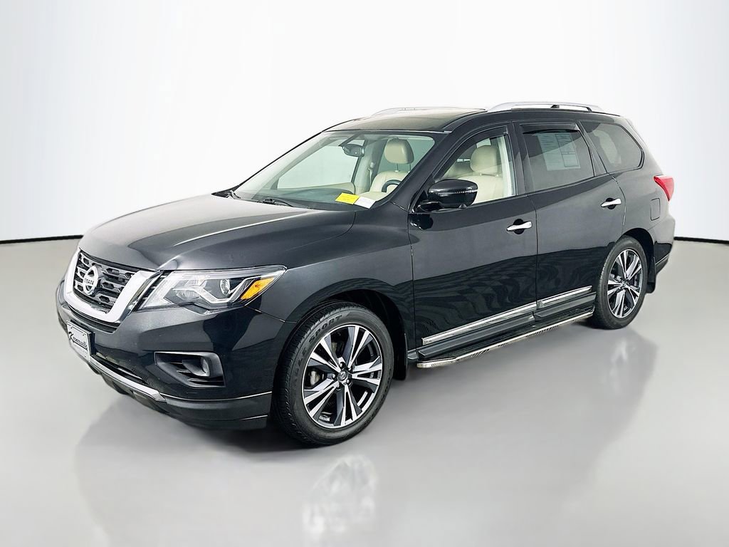 Used 2020 Nissan Pathfinder Platinum AWD/4WD image 3