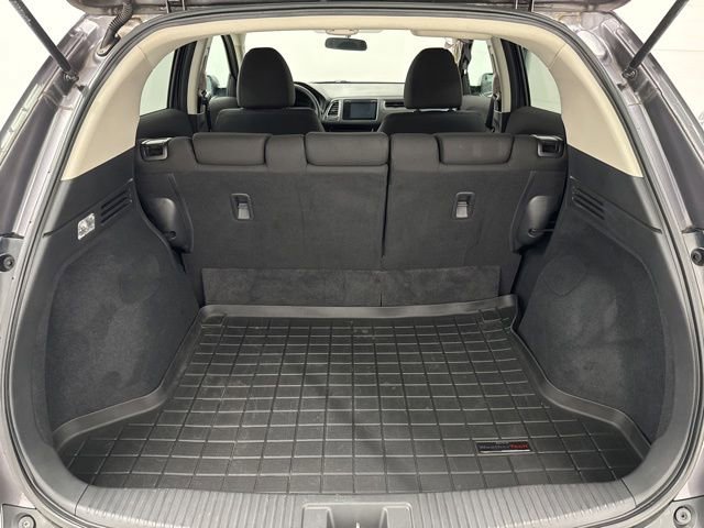 Used 2018 Honda HR-V EX image 13