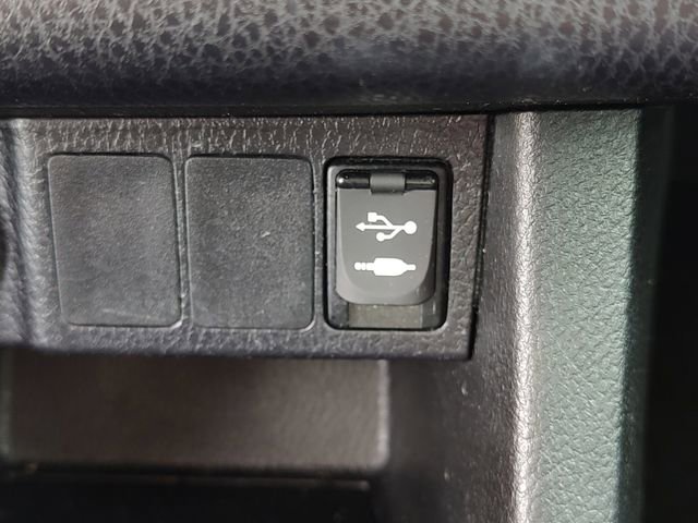 Used 2018 Toyota Corolla LE image 17