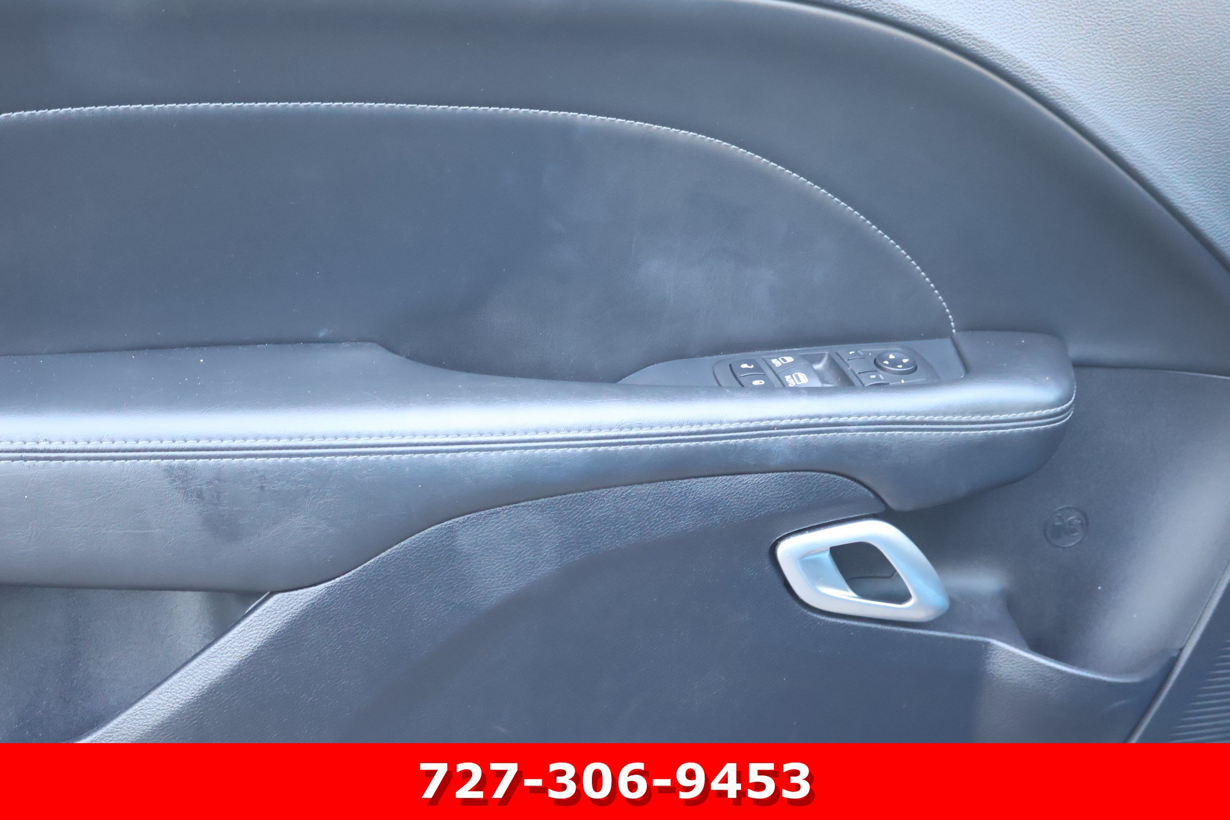 Used 2019 Dodge Challenger R/T Scat Pack w/ Shaker Package RWD image 14