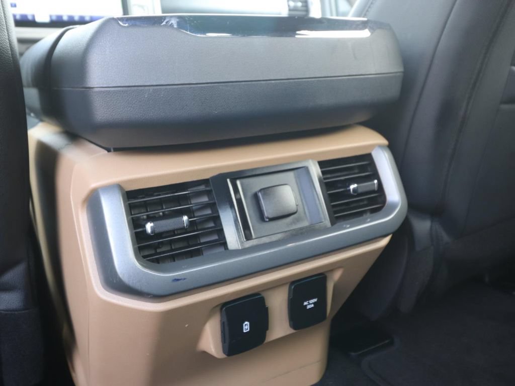 Used 2021 Ford F150 XLT w/ Equipment Group 302A High RWD image 12