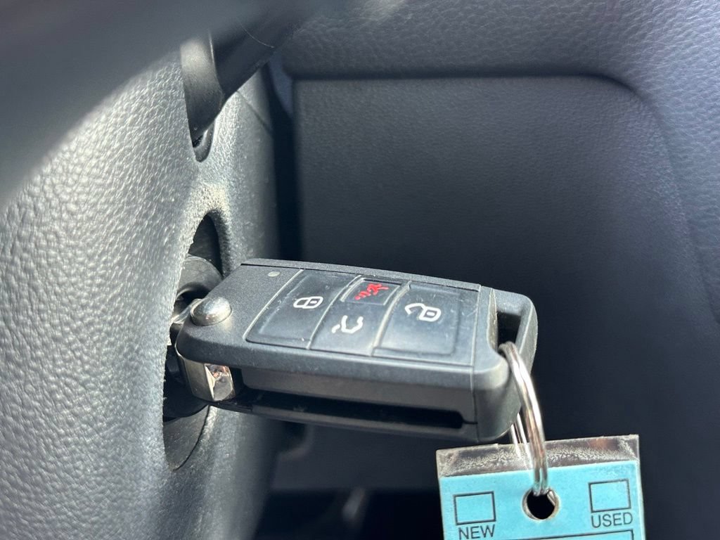 Used 2018 Volkswagen Golf S FWD image 28