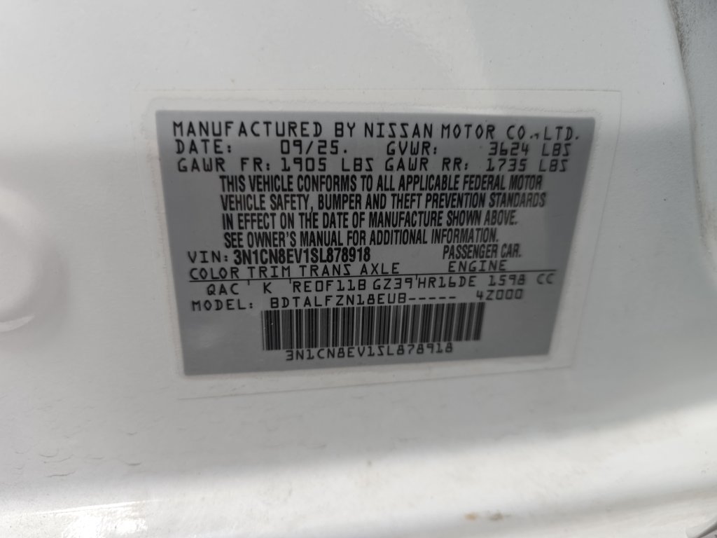 Used 2025 Nissan Versa SV w/ Trunk Package FWD image 32