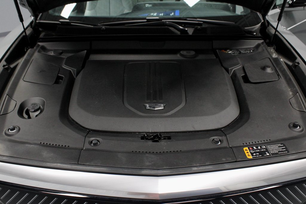 Used 2024 Cadillac Lyriq Luxury image 16