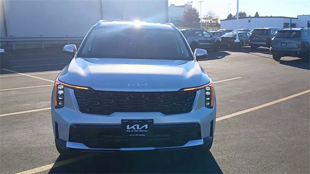 New 2026 Kia Sorento S image 6