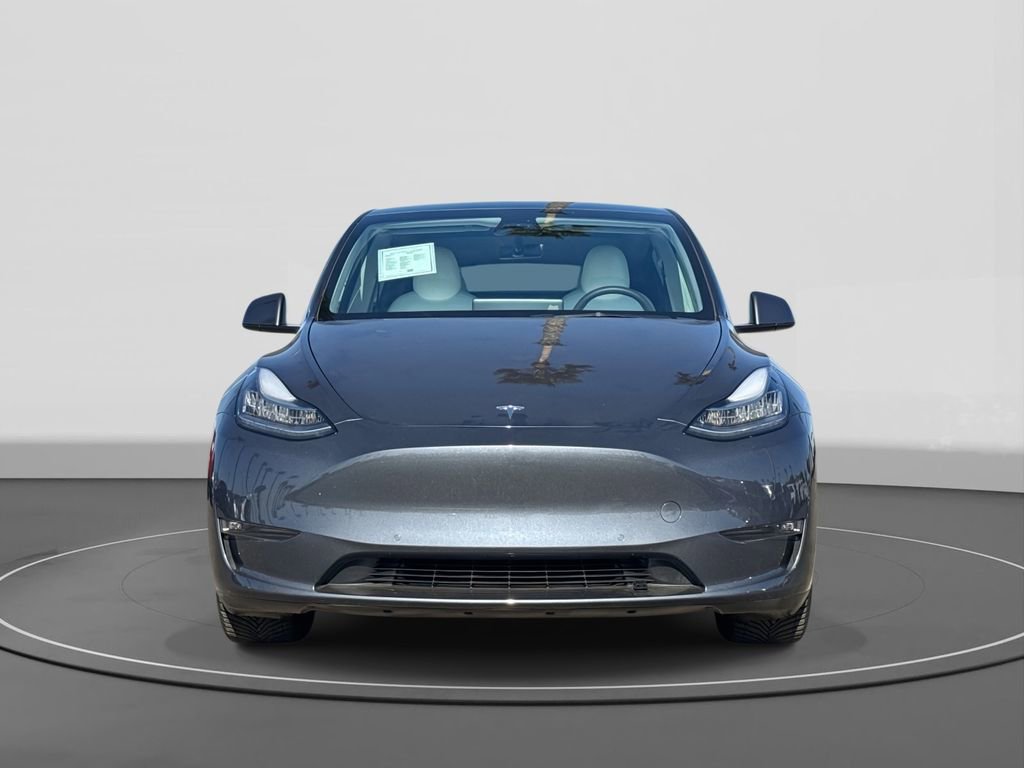 Used 2021 Tesla Model Y Long Range image 2