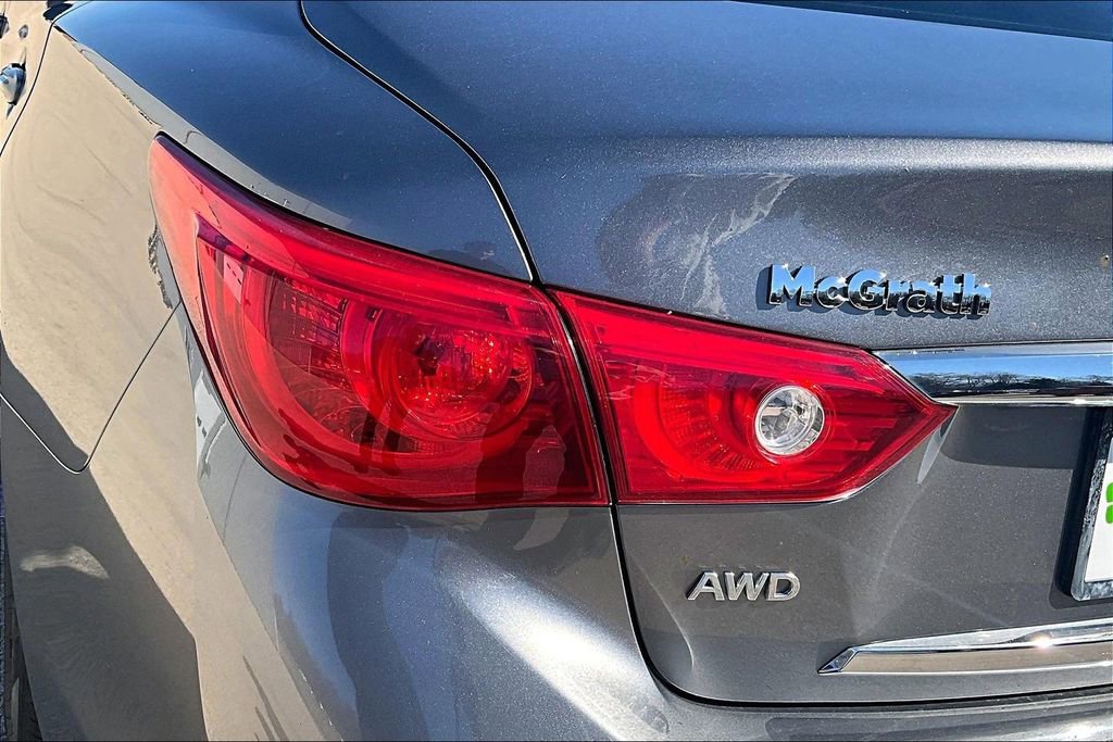 Used 2014 INFINITI Q50 Premium AWD/4WD image 22