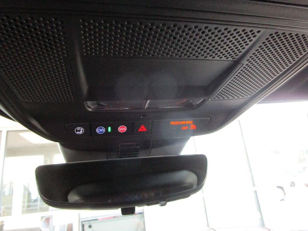 New 2026 Chevrolet Traverse LT w/ Driver Confidence Package image 41