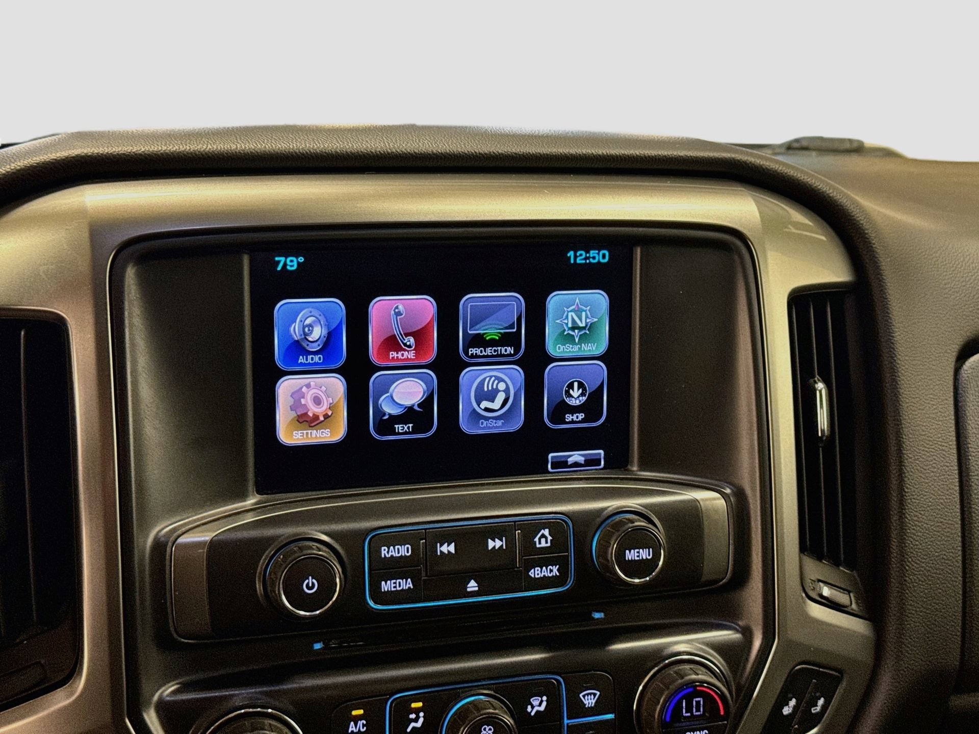 Used 2018 Chevrolet Silverado 1500 LT w/ All Star Edition AWD/4WD image 15