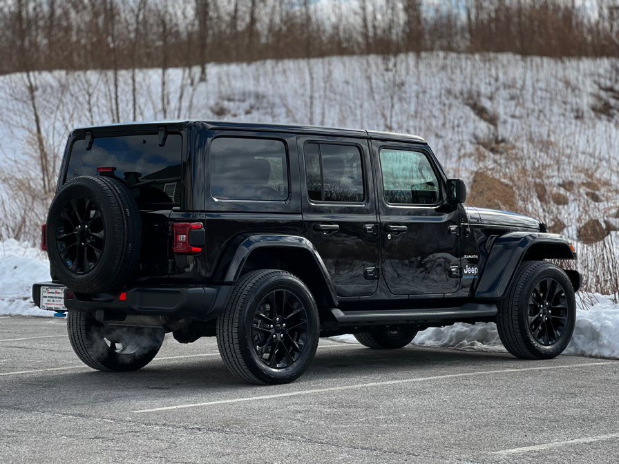 Used 2023 Jeep Wrangler Sahara w/ Cold Weather Group image 8