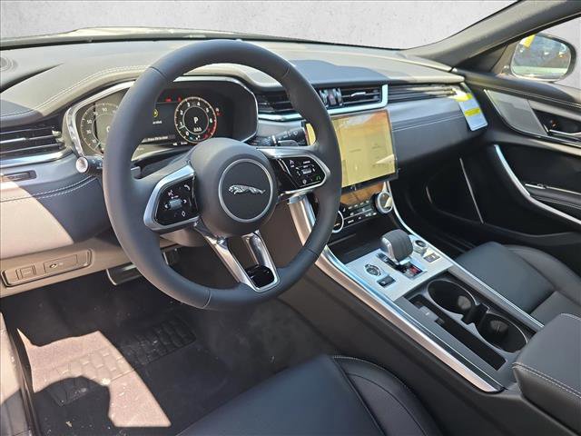 New 2024 Jaguar XF R-Dynamic SE AWD/4WD image 14