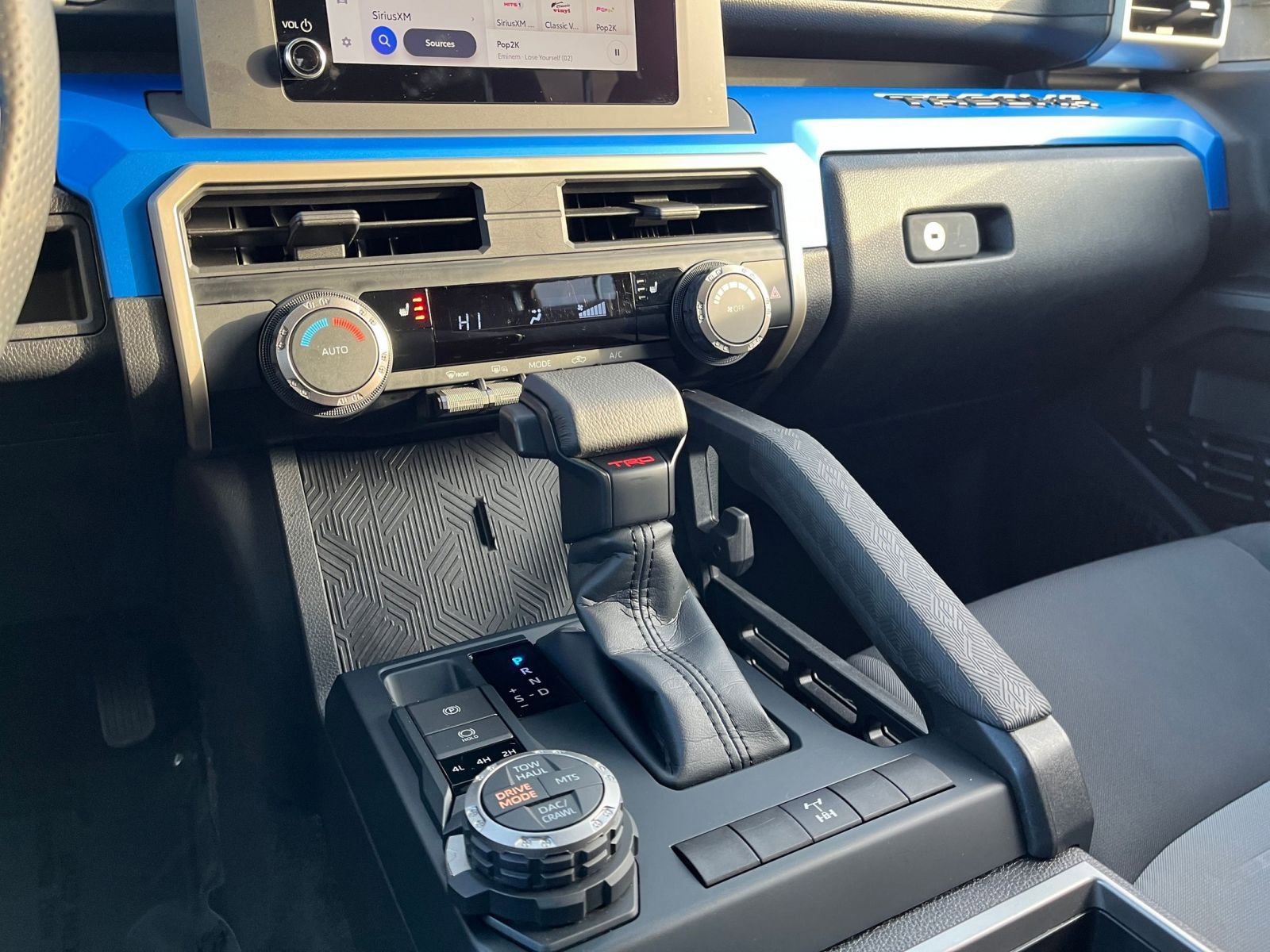 Used 2025 Toyota Tacoma TRD Off-Road image 42