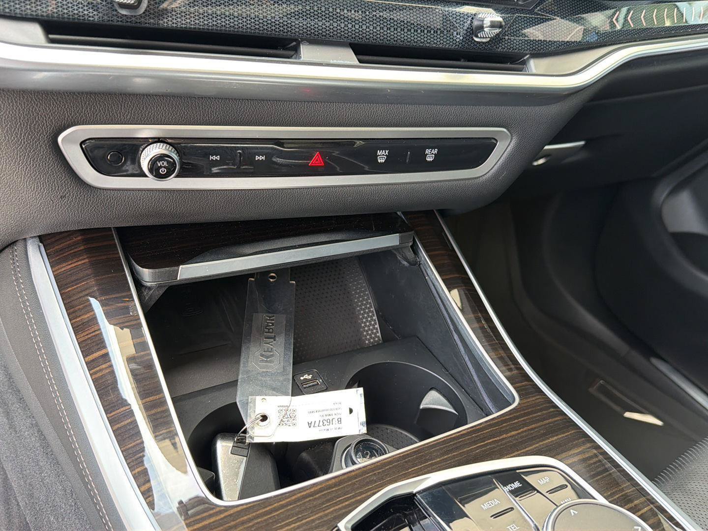 Certified 2024 BMW X5 sDrive40i w/ Premium Package RWD image 27