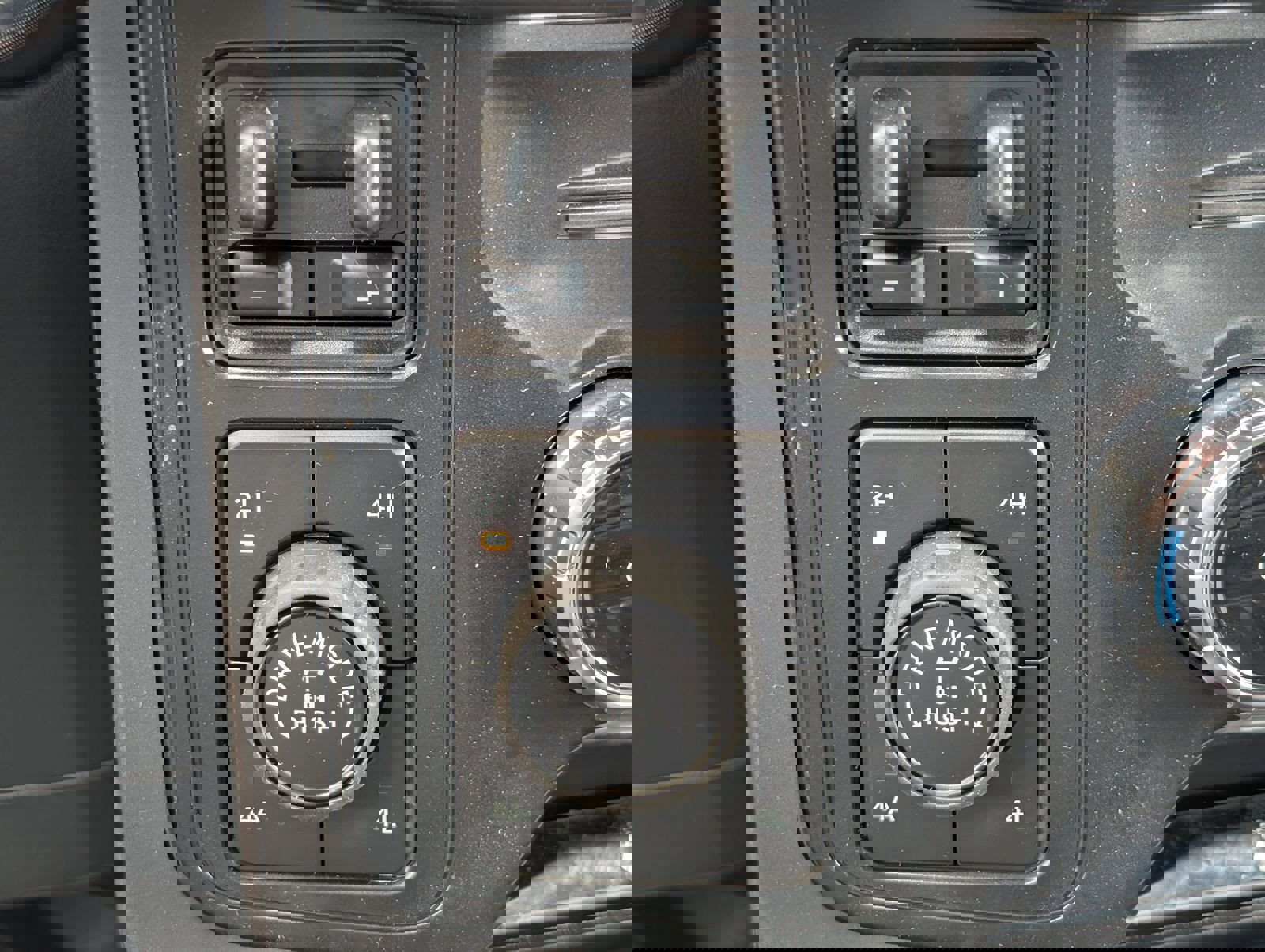 New 2026 Ford F150 Tremor w/ Equipment Group 402A High image 23