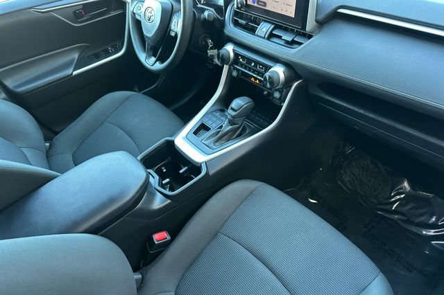 Used 2024 Toyota RAV4 LE image 15