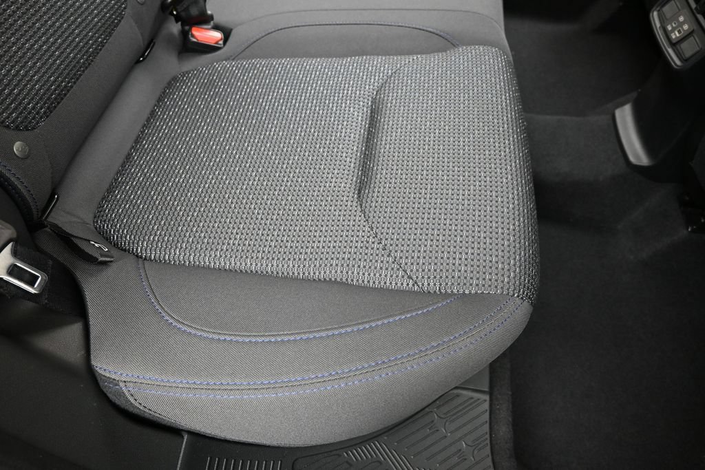 Certified 2025 Subaru Forester Premium AWD/4WD image 16