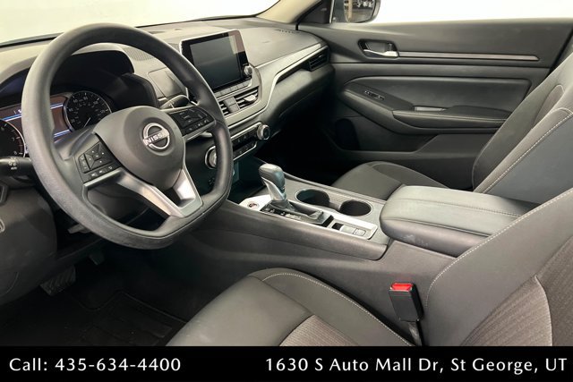 Used 2025 Nissan Altima 2.5 SV AWD/4WD image 15