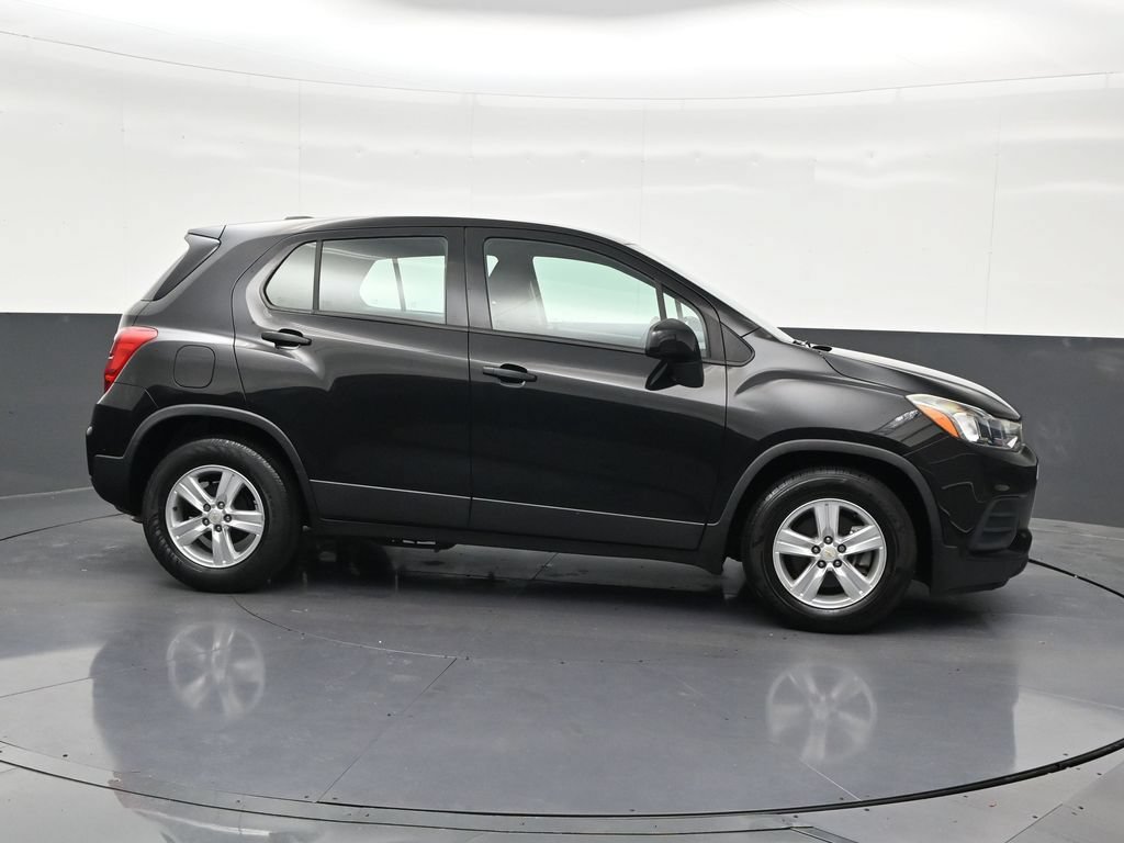 Used 2021 Chevrolet Trax LS FWD image 7