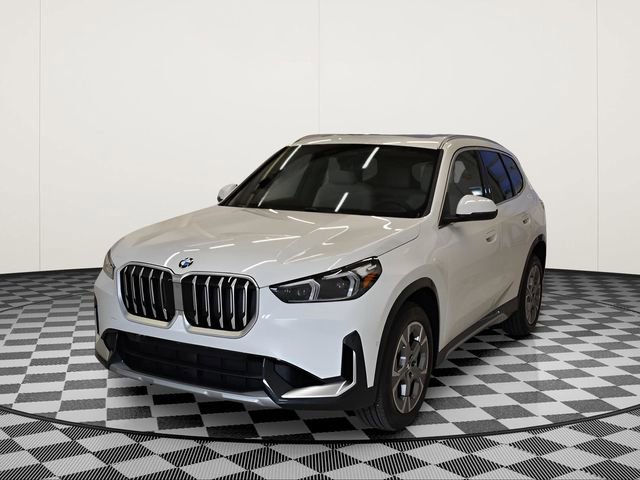 Used 2025 BMW X1 xDrive28i w/ Convenience Package image 5