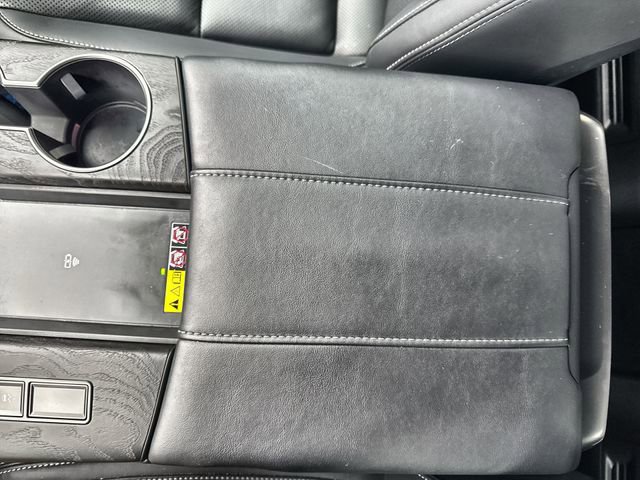 Used 2024 Lexus LX 600 4WD w/ Appearance Package image 29