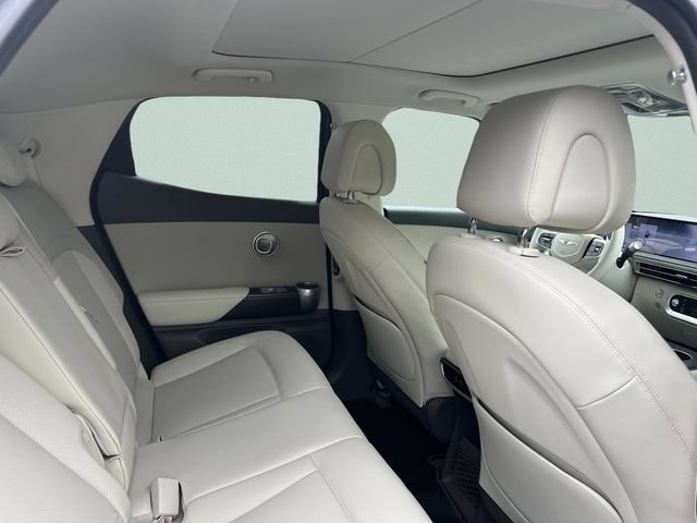 New 2026 Genesis GV60 RWD image 20
