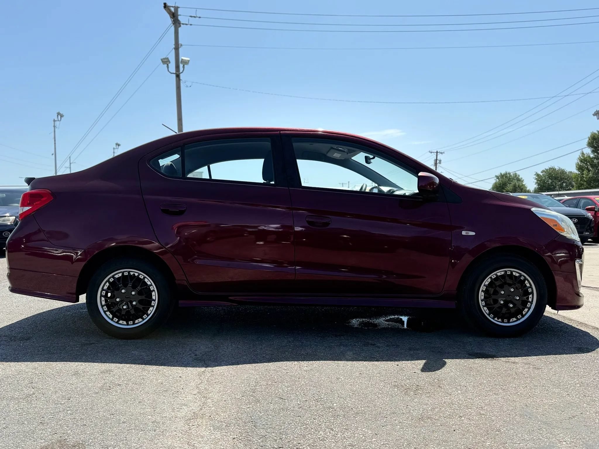 Used 2017 Mitsubishi Mirage G4 ES FWD image 2
