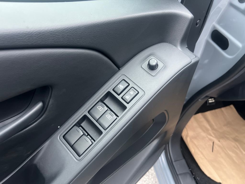 New 2026 Nissan Frontier SV w/ SV Convenience Package image 12