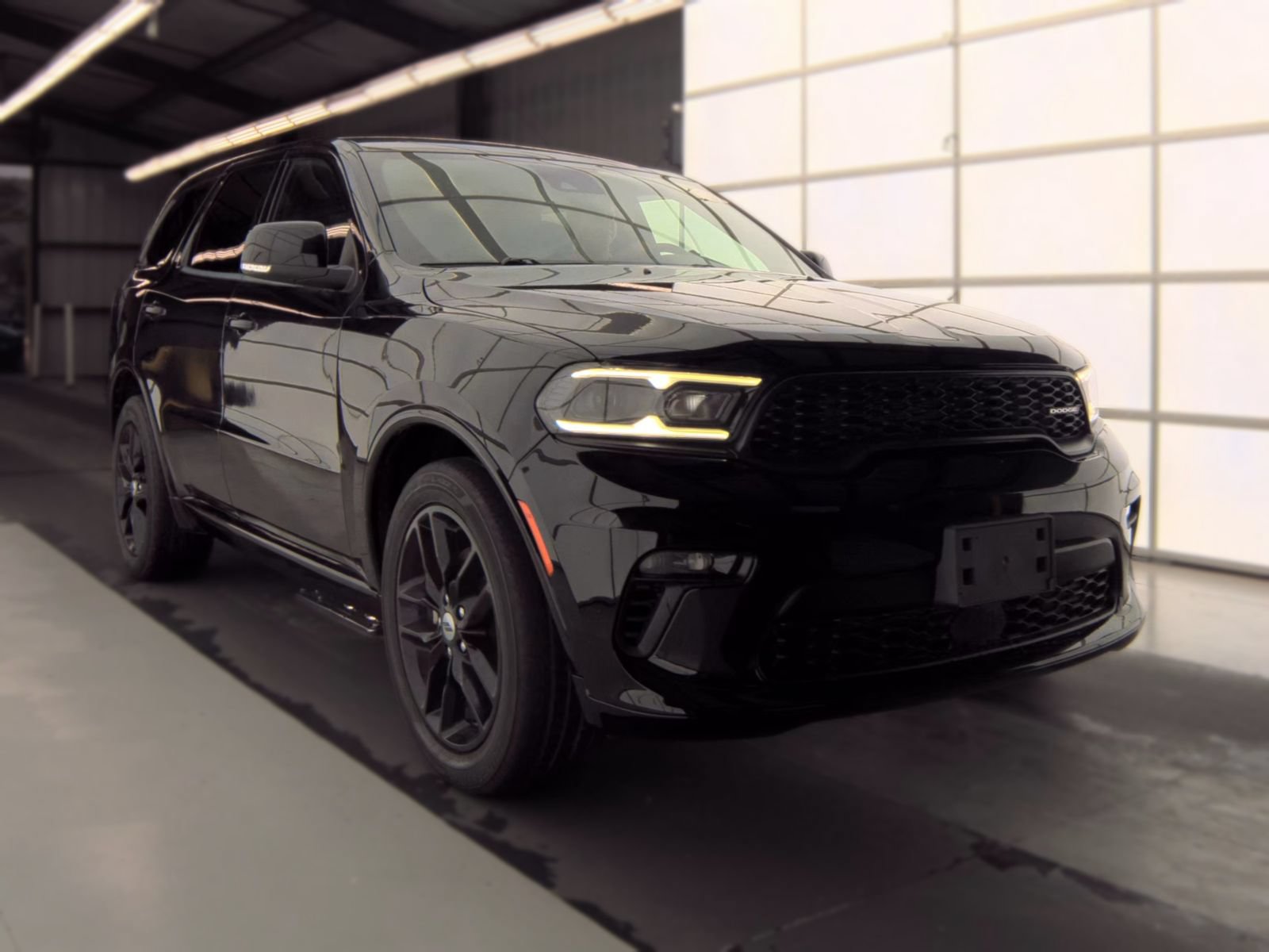 Used 2022 Dodge Durango GT RWD image 2