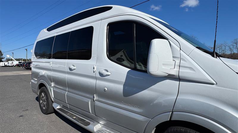 Used 2016 Ford Transit 150 XLT RWD image 22