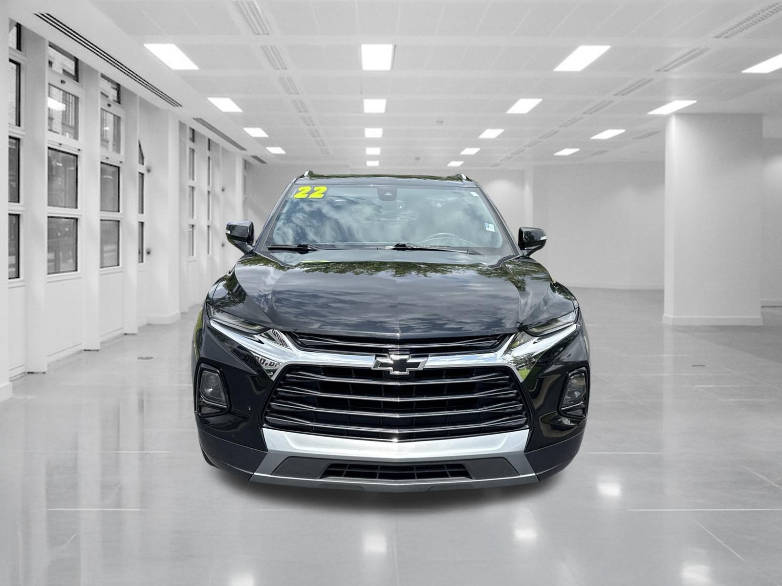 Used 2022 Chevrolet Blazer Premier AWD/4WD image 2