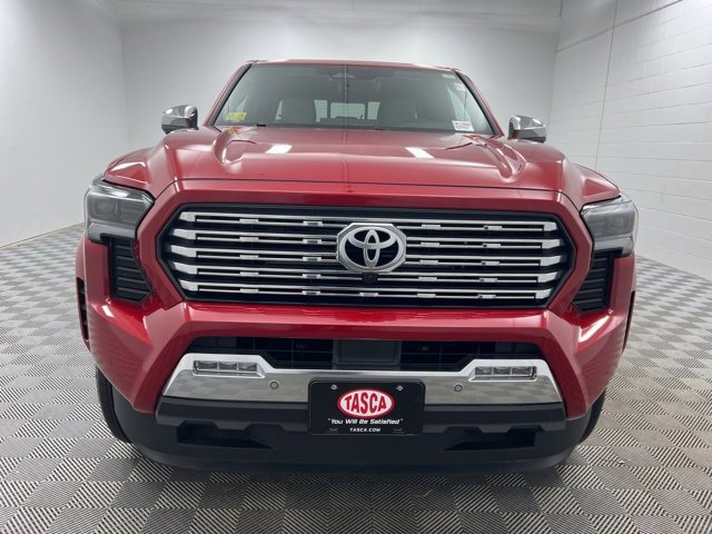 Used 2025 Toyota Tacoma Limited image 3