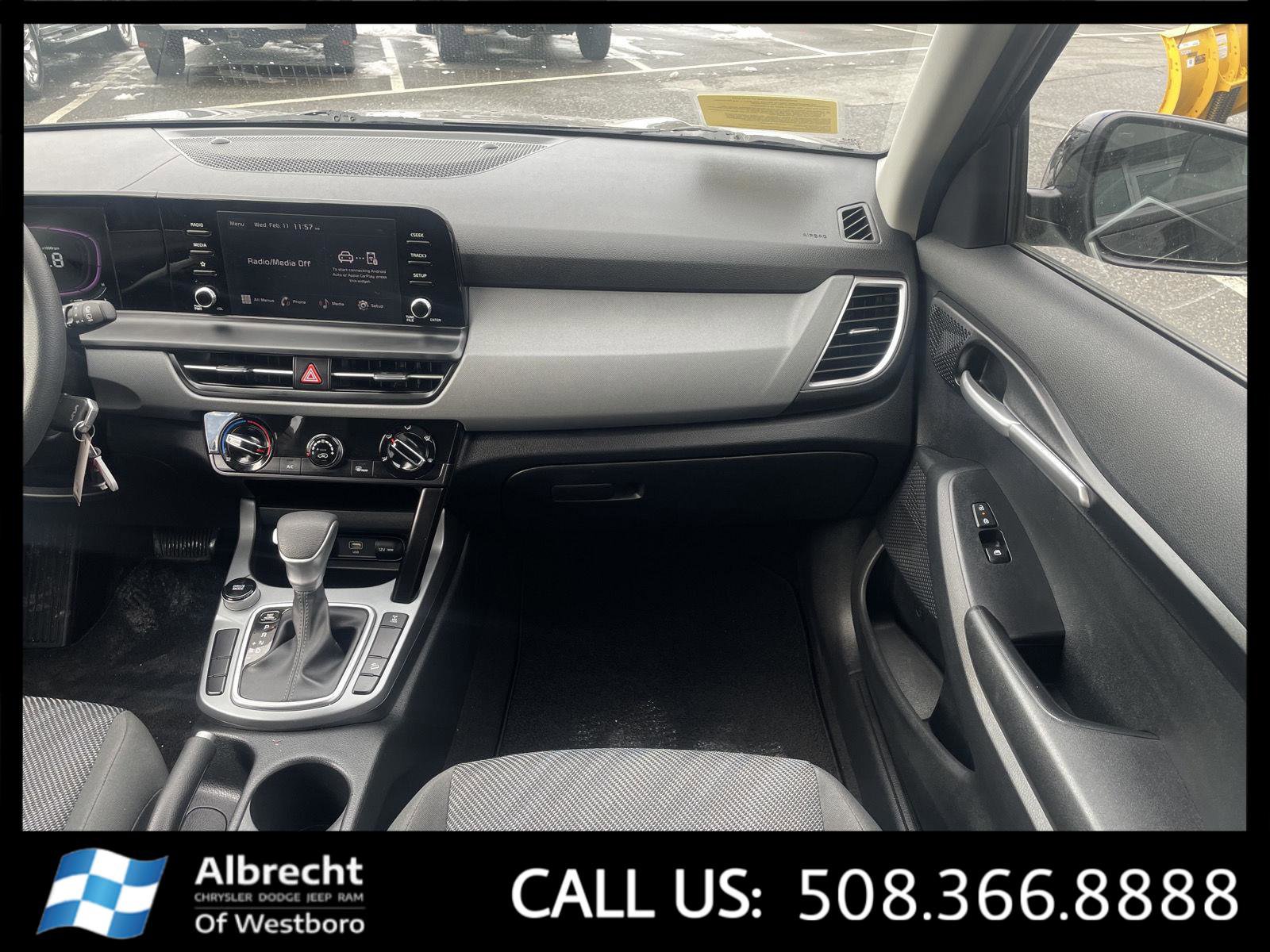 Used 2024 Kia Seltos LX image 22