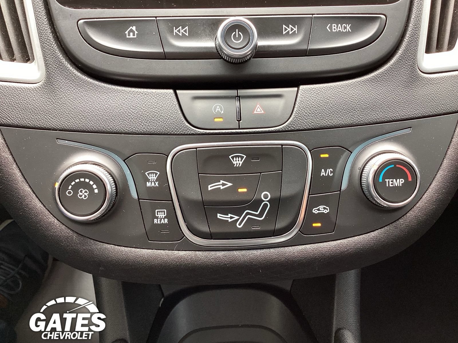 Used 2024 Chevrolet Malibu RS FWD image 16