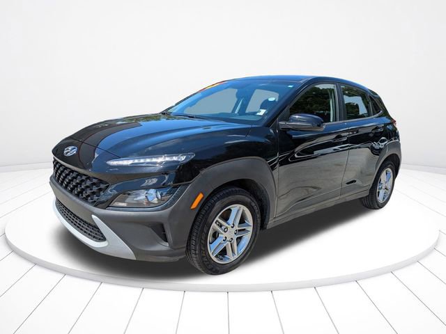 Used 2023 Hyundai Kona SE w/ Cargo Package AWD/4WD image 8