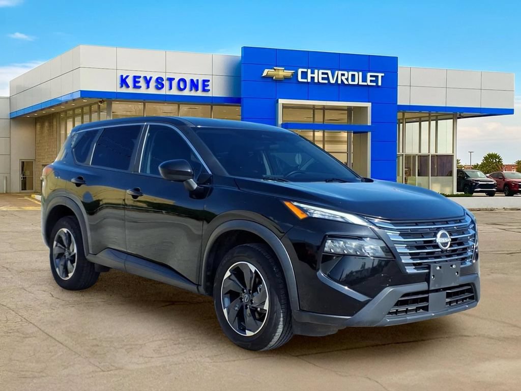 Used 2024 Nissan Rogue SV