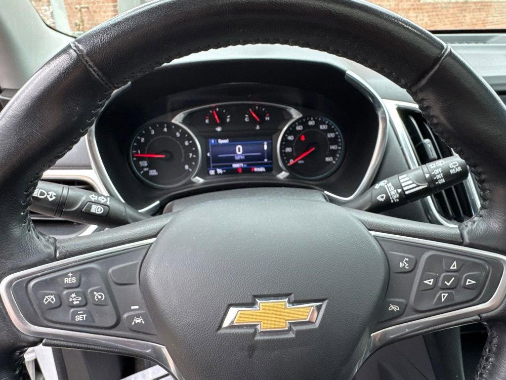 Used 2022 Chevrolet Equinox LT AWD/4WD image 9