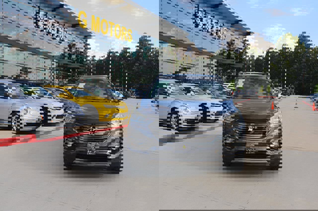 Used 2017 Hyundai Santa Fe Sport w/ Cargo Package image 37