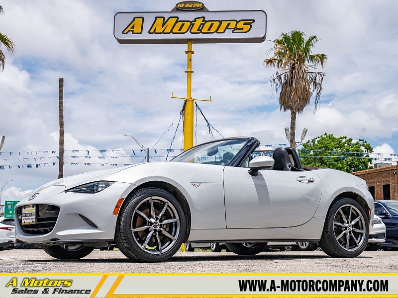 Used 2018 MAZDA MX-5 Miata Grand Touring RWD image 1