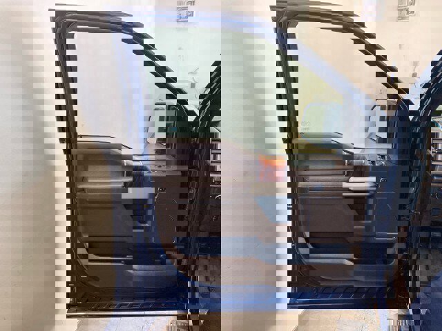 Used 2017 Ford F150 King Ranch image 15