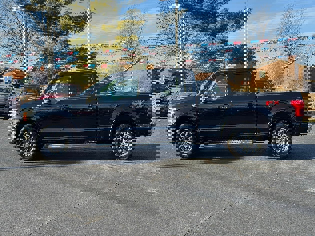 Used 2018 Ford F150 Lariat w/ Equipment Group 501A Mid image 8