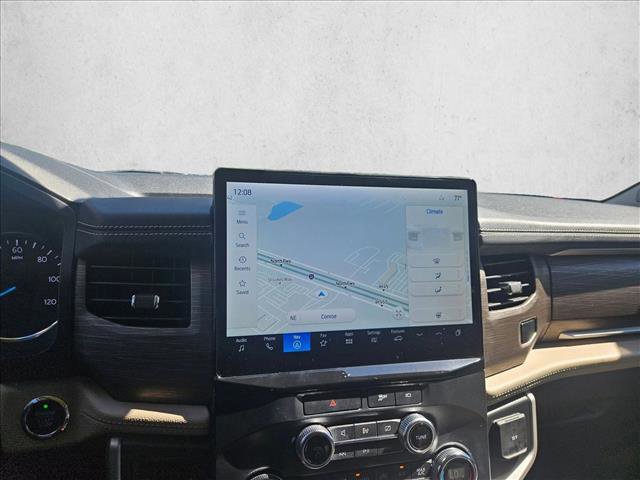 Used 2022 Ford Expedition Limited image 22